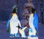Объемная фигура из стекловолокна "Пингвин папа", 130*75*35 см, с трансформатором